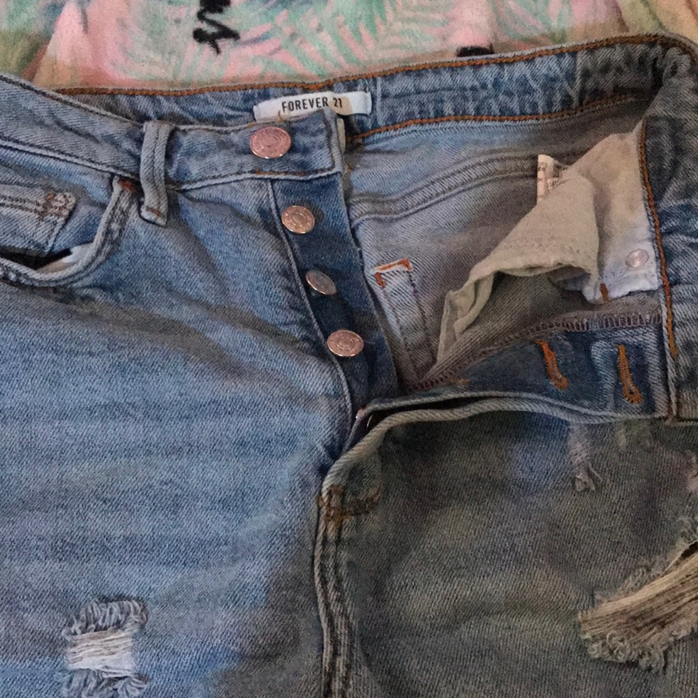 Jeans - Picture 2 of 3